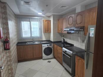 One-Bedroom Apartment8